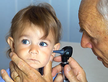 预防孩子听力障碍